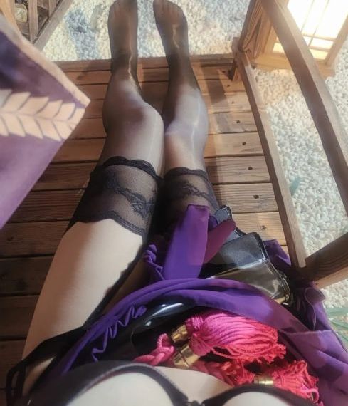 宝贝胸罩脱了让我揉你的胸视频_BD国语电影在线观看