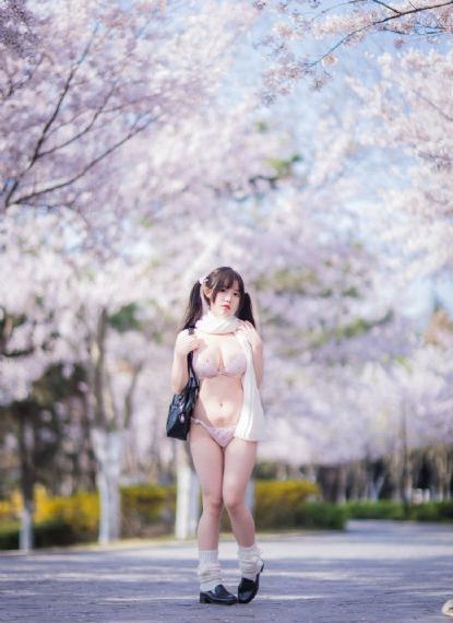 女老师免费观看_剧情片完整版观看